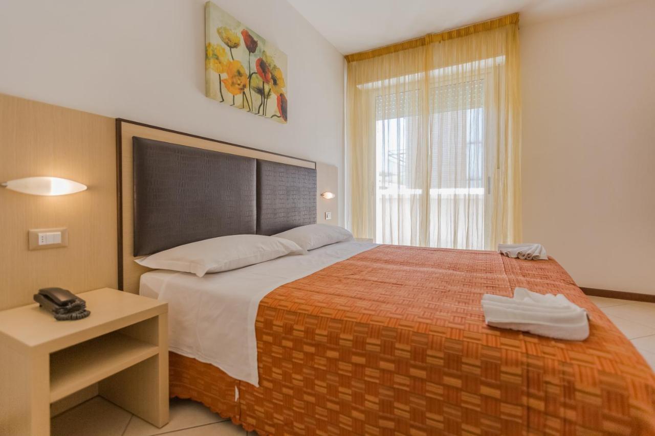 Hotel Bremen Rimini Dış mekan fotoğraf