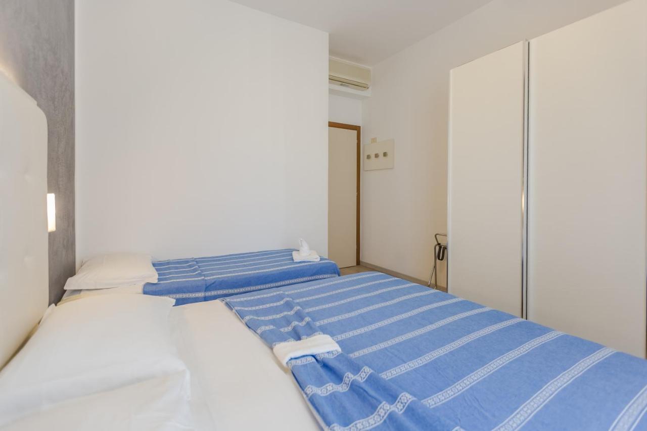 Hotel Bremen Rimini Dış mekan fotoğraf
