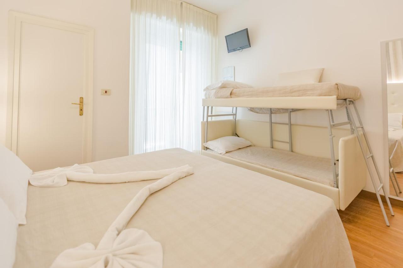 Hotel Bremen Rimini Dış mekan fotoğraf
