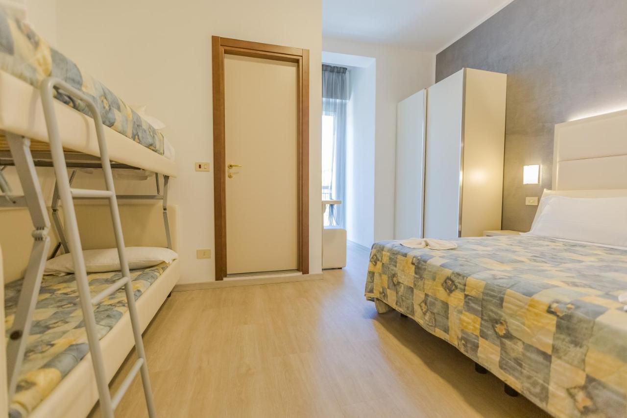 Hotel Bremen Rimini Dış mekan fotoğraf