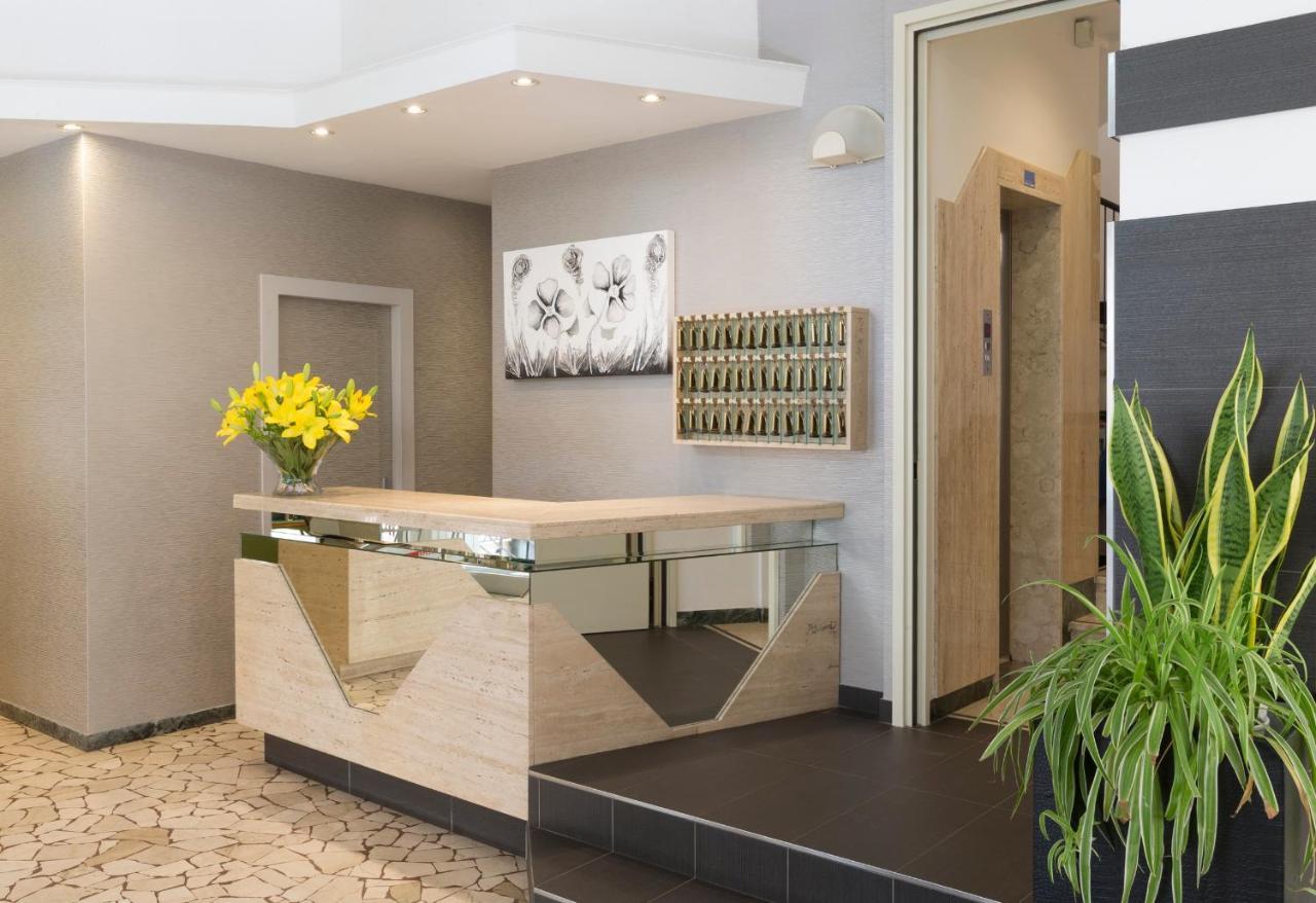 Hotel Bremen Rimini Dış mekan fotoğraf