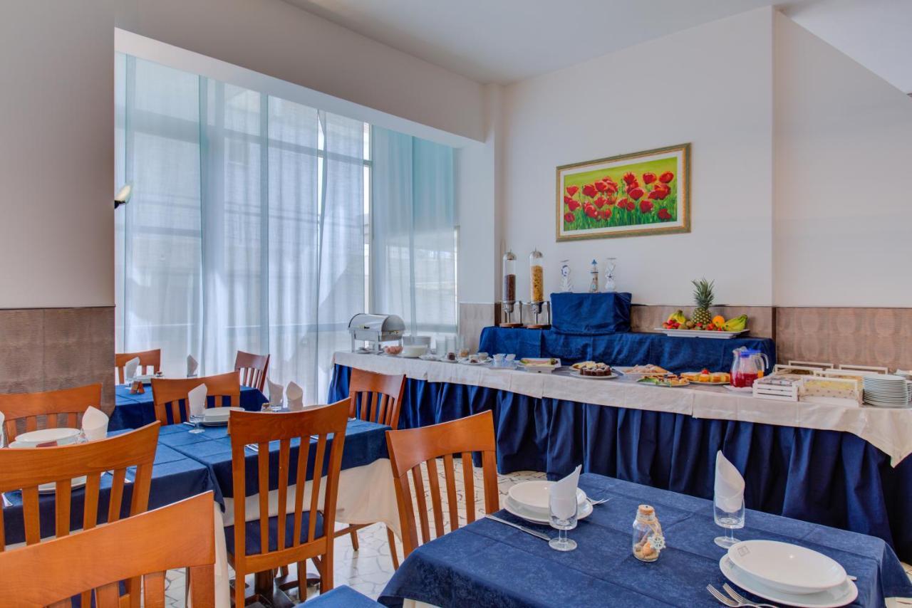 Hotel Bremen Rimini Dış mekan fotoğraf